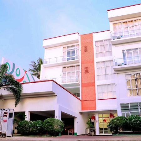 Kanola Luxury Hotel 阿努拉德普勒 外观 照片